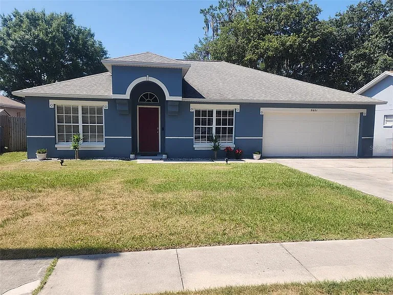 2601 Sundance Cir — Photo 1