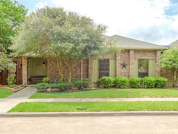 2nd image of 432 Country Side Ln