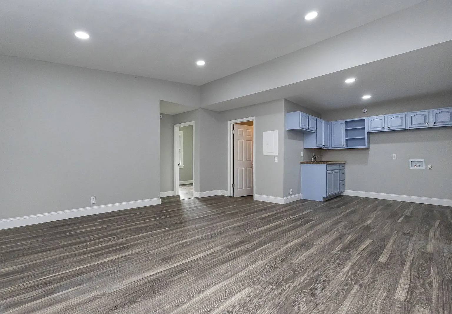 2 bed, 1.0 bath, 700 sqft, $1,075 — Photo 1