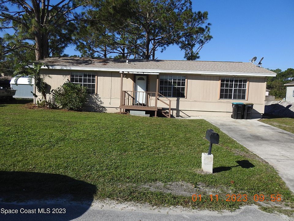1st image of 484 Bridgeport Ave NW