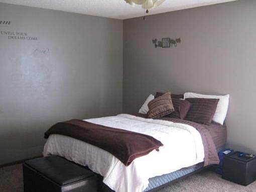 5th image of 1106 N Washington Ave