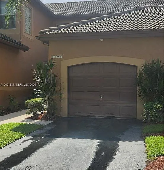 1599 Veracruz Ln #1599 — Photo 2