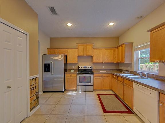 5th image of 4550 Park Eden Cir