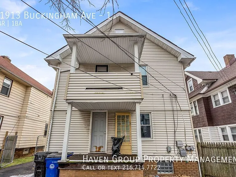 11913 Buckingham Ave #1 — Photo 21