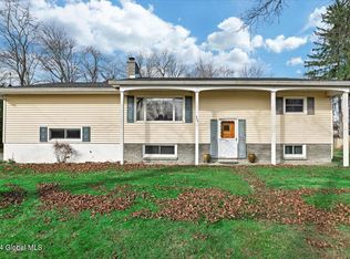 229 Grand Ave, Saratoga Springs, NY 12866