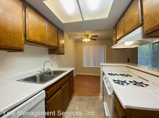 7255 Independence Ave #212, Canoga Park, CA 91303