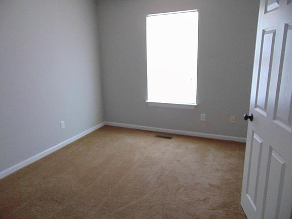 5th image of 1709 Olive St #B
