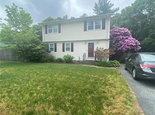 25 Black Walnut Dr, Coventry, RI 02816