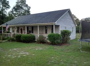 174 Otter Cir, Douglas, GA 31533