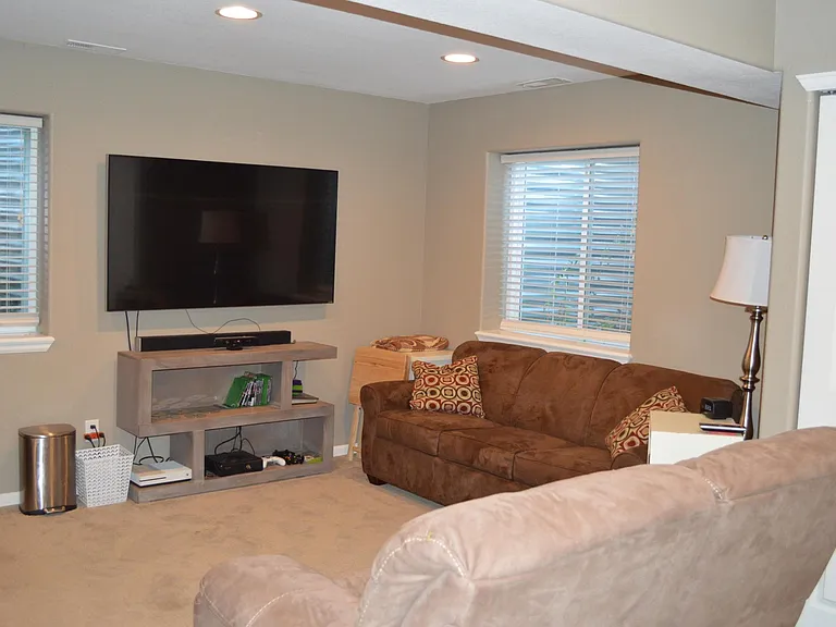 2309 Alpha Ct — Photo 26