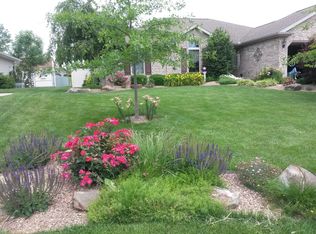 210 W 20th St, Huntingburg, IN 47542