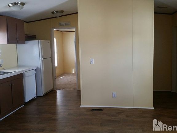 2nd image of 225 Hillcrest Ave