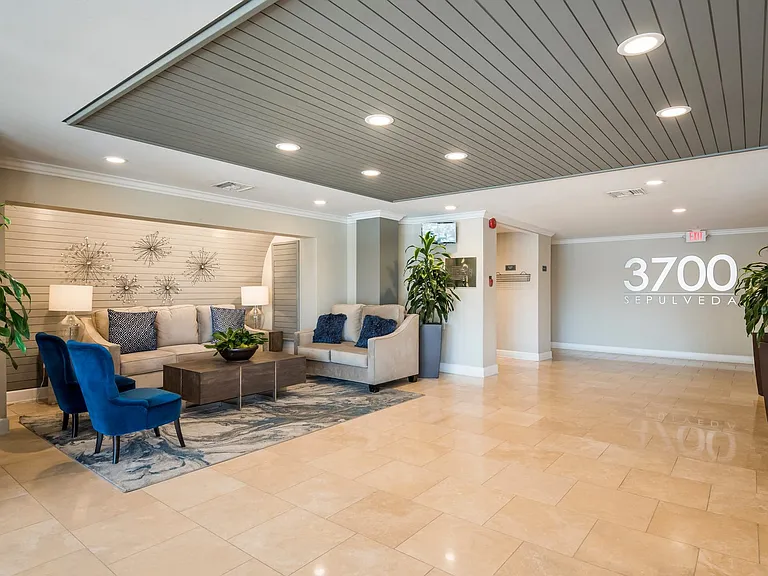 3700 Sepulveda Apartments — Photo 55