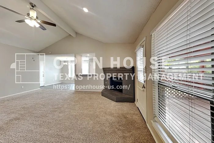 1313 Colony Ct — Photo 5