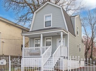392 14th Ave, Irvington, NJ 07111