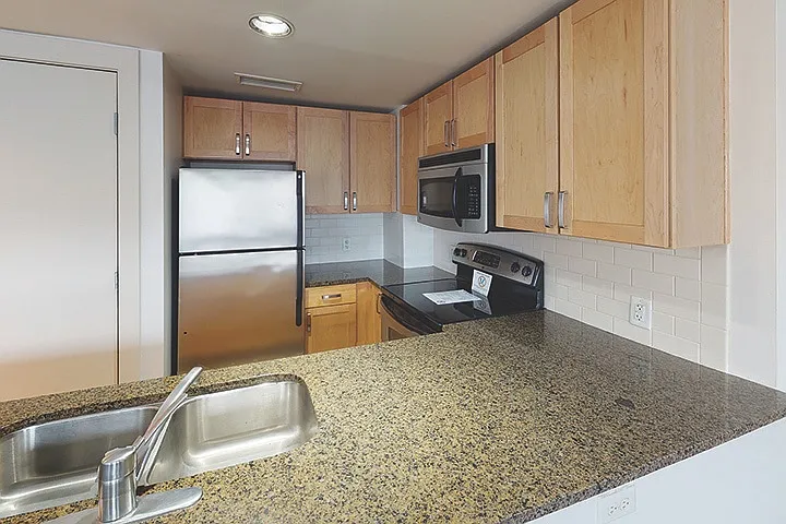 Clyde Manor — Photo 84
