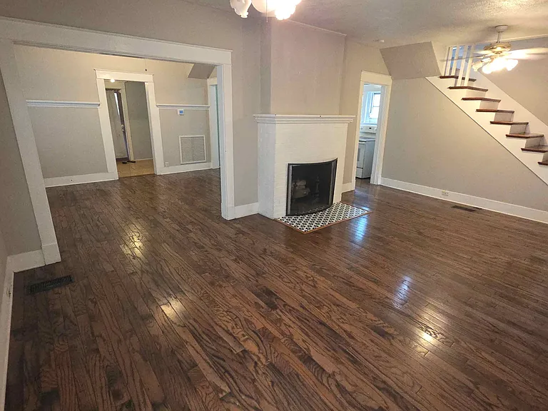 Livingroom and dining room