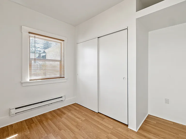 848 NE 92nd St — Photo 20