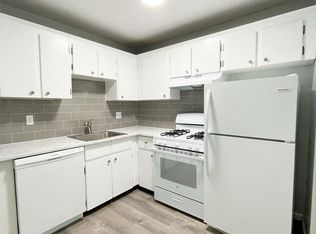 220 Quincy Ave, Quincy, MA 02169