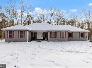 48 Sandy Ln, Millville, NJ 08332