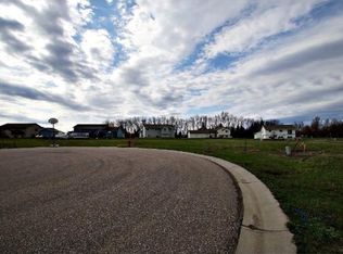 LOT 9 7th St, Green Isle, MN 55338