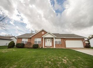 9914 Fuesser Rd, Mascoutah, IL 62258