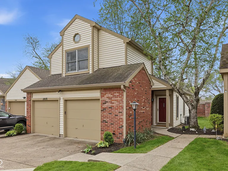 11610 Buttonwood Dr — Photo 4