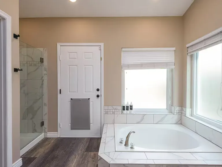 650 W Palo Verde St — Photo 4