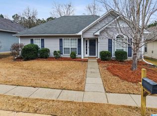 5729 Marchester Cir, Pinson, AL 35126