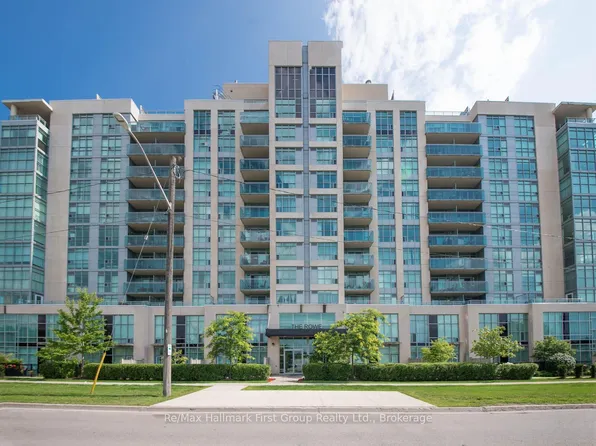 1600 Charles St #302, Whitby, ON L1N 0G4