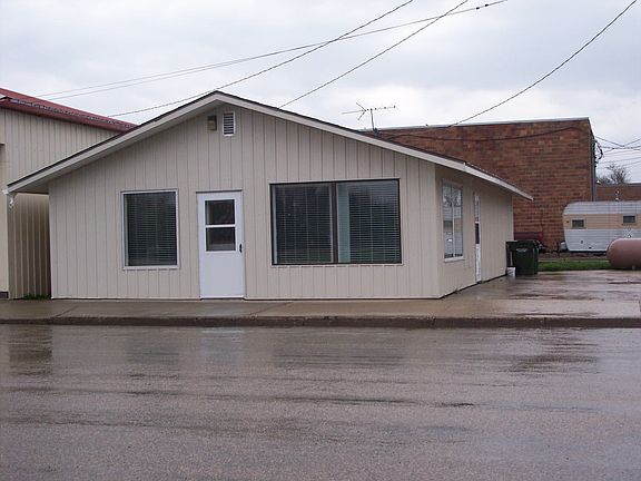 Front and Parking on side