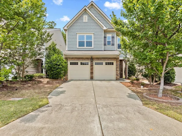 1034 Skies Ln, Durham, NC 27703