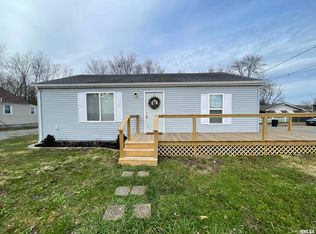 1600 W Dewey St, Marion, IL 62959