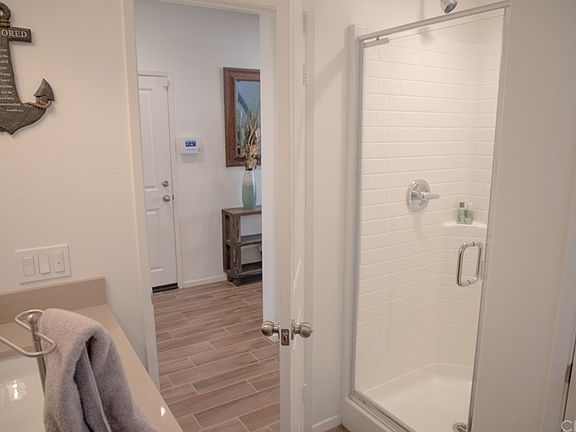 5th image of 24200 Lilac Ln