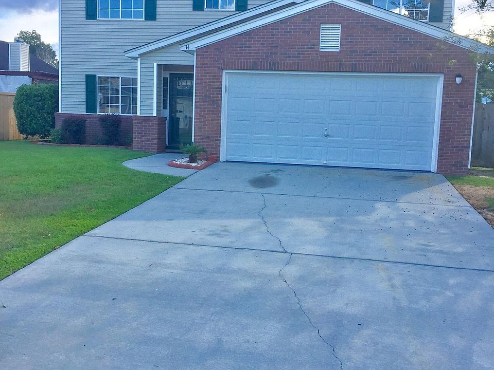 1st image of 14 Wheatfield Dr