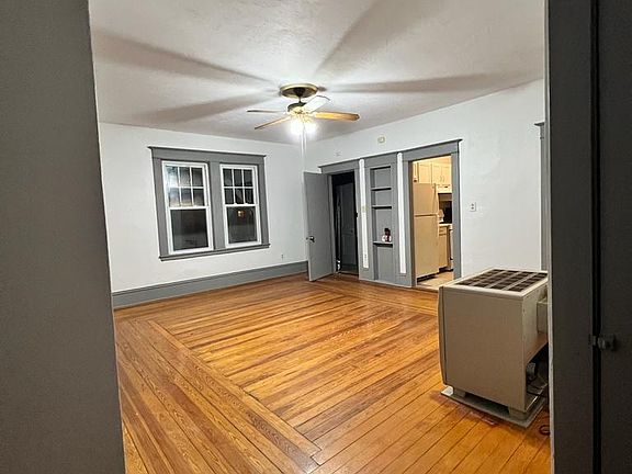 Main living/dining area