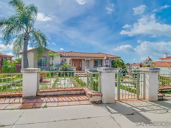 2nd image of 2456 Reo Dr
