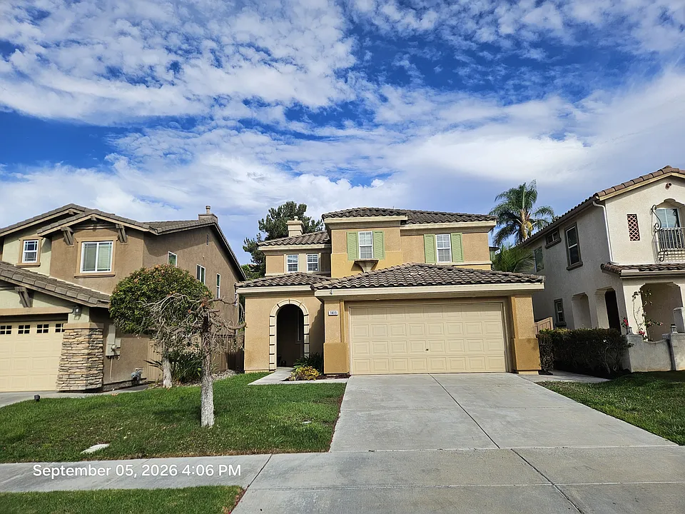1409 Long View Dr
