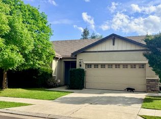 774 Serena Ave, Clovis, CA