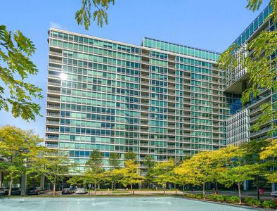 9725 Woods Dr UNIT 1415, Skokie, IL, 60077