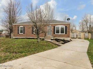 8706 Birchline Ct, Louisville, KY 40291
