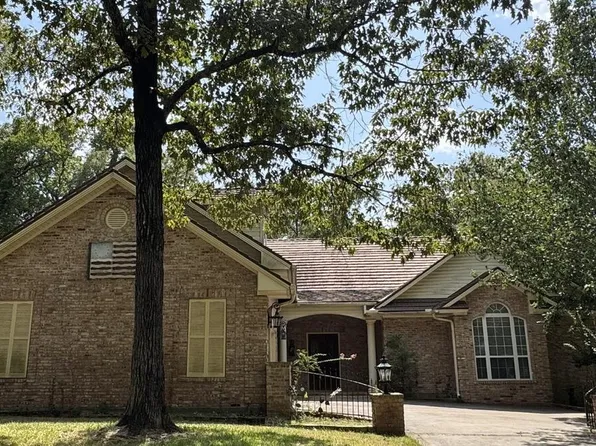 103 Harmony Hill Ct, Lufkin, TX 75901