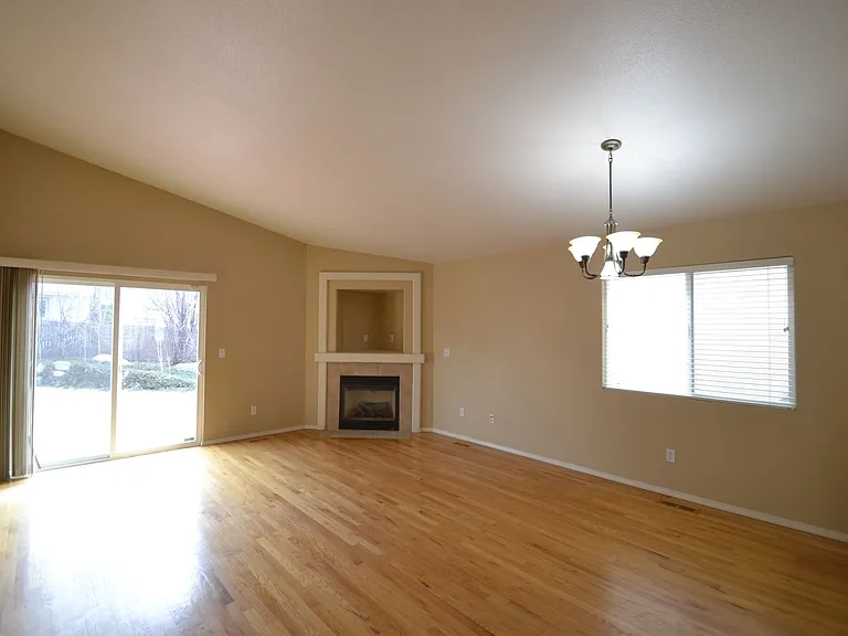 3885 Cherry Plum Dr — Photo 3