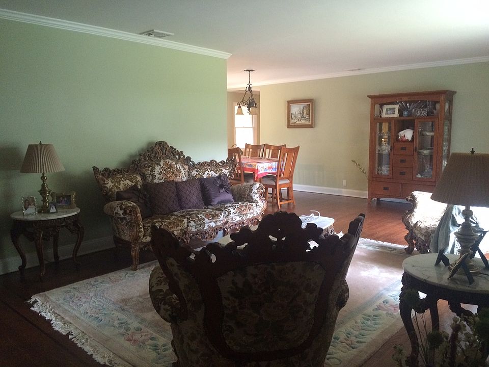 1st image of 2 Berry Ln