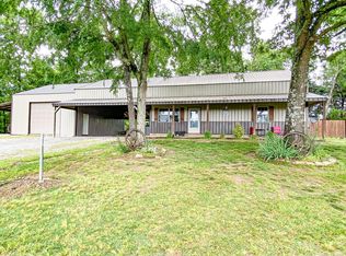 105 Old River Rd, Newark, AR 72562