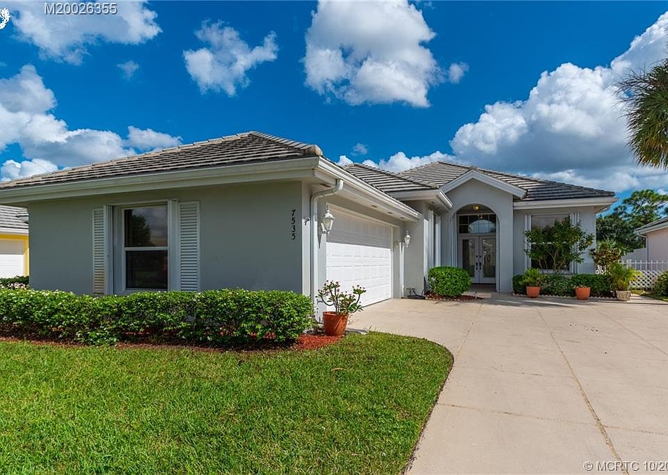 1st image of 7535 SE Bay Cedar Cir