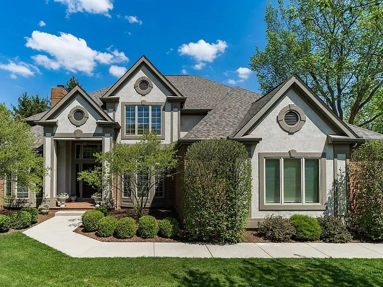 8034 Balmoral Ct — Photo 2