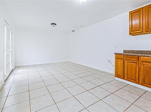 4th image of 2209 Centanni Dr
