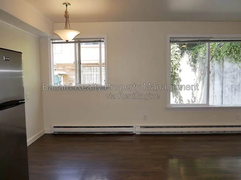 9030 Greenwood Ave N #111 — Photo 2