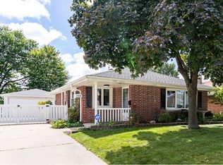 1501 W Foster Ave, Milwaukee, WI 53221
